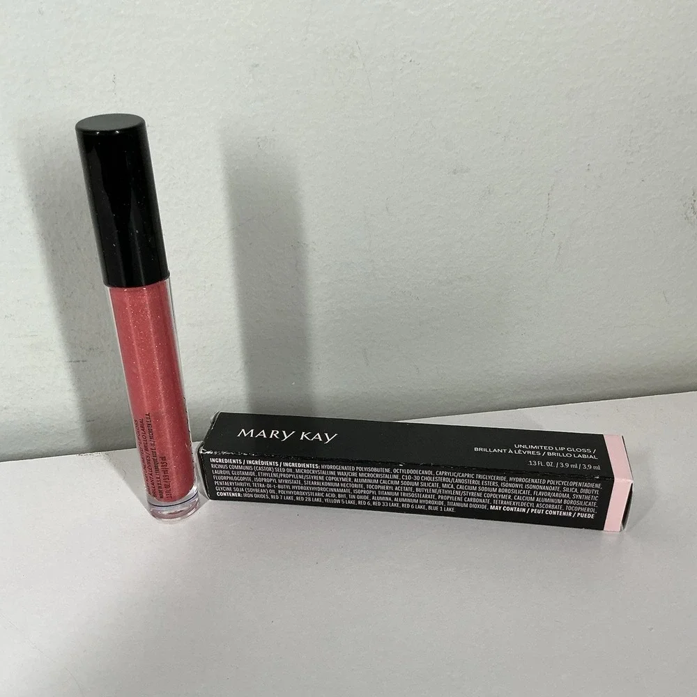 New In Box‎ Mary Kay Unlimited Lip Gloss Fancy Nancy #153486 Full Size